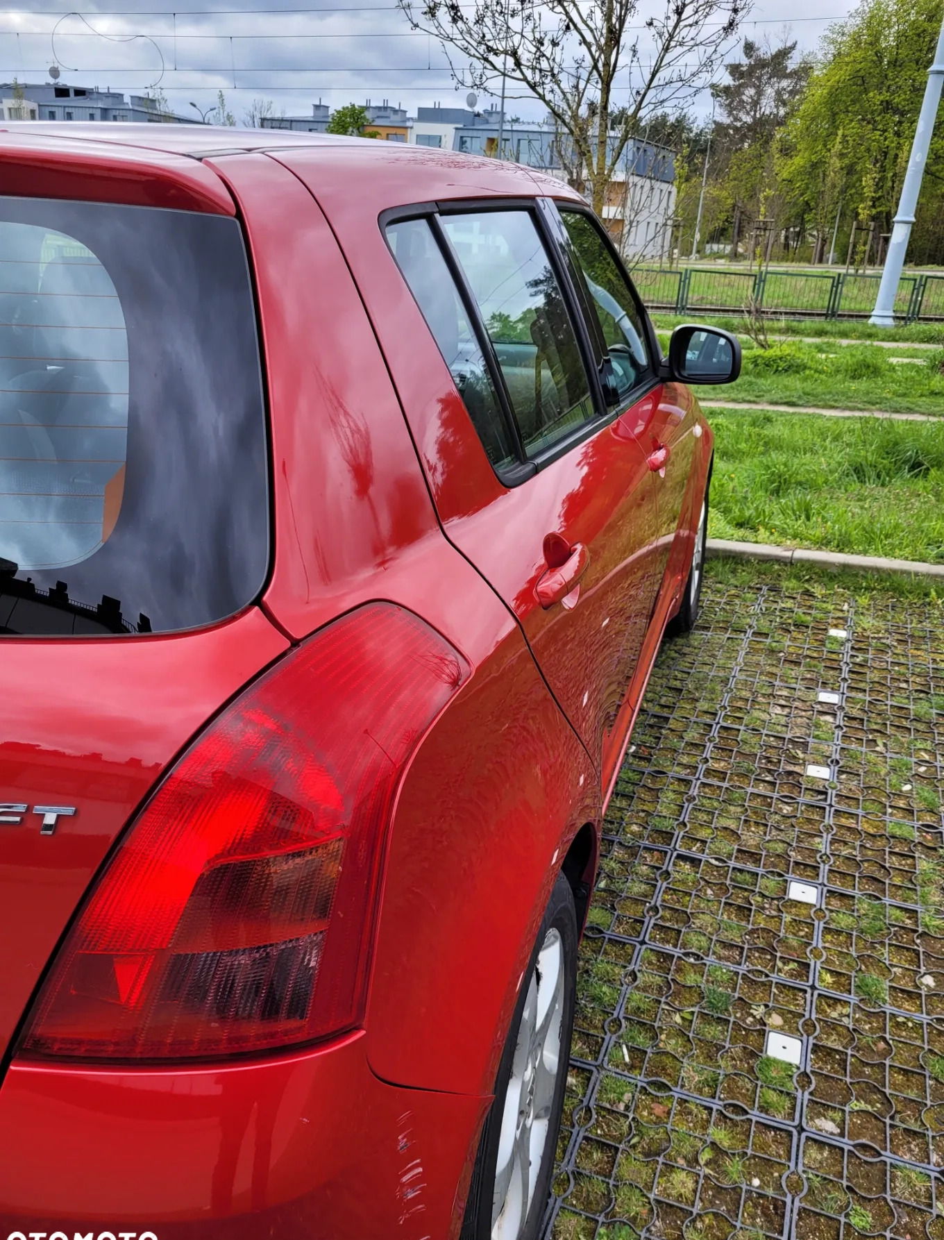 Suzuki Swift cena 9500 przebieg: 195600, rok produkcji 2007 z Gdańsk małe 154
